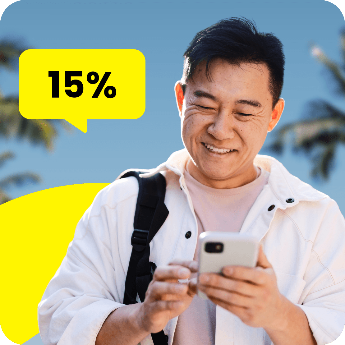 모바일 기기를 바라보는 사람