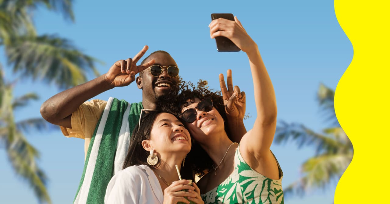 A group of friends taking a selfie.